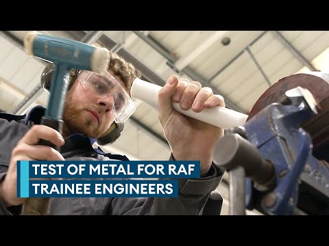RAF trainees sharpen old-school skills to keep UK’s advanced aircraft flying