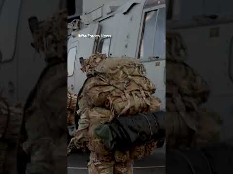 Marines get beach storm ready 🏖️