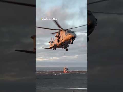 Merlin’s fly ship to shore from RFA Argus🚁
