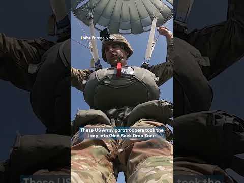 US Army jumping for victory 🇺🇸