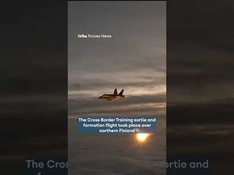 Festive fighter jet sortie🎄