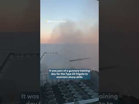 HMS St Albans tests weapons💥