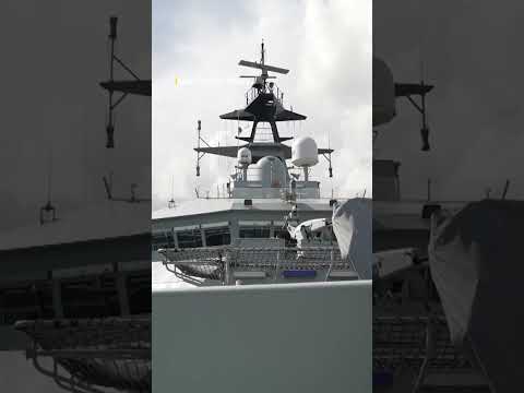 HMS Mersey shooting straight