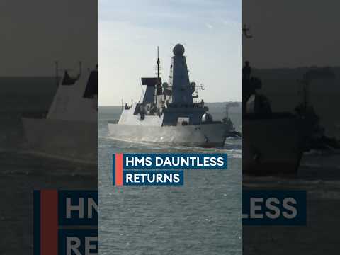 HMS Dauntless returns from sea trials⚓
